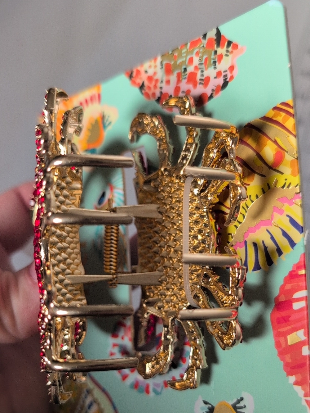 Piper K Crystal Crab Metal Hair Claw Clip - Picture 4 of 5